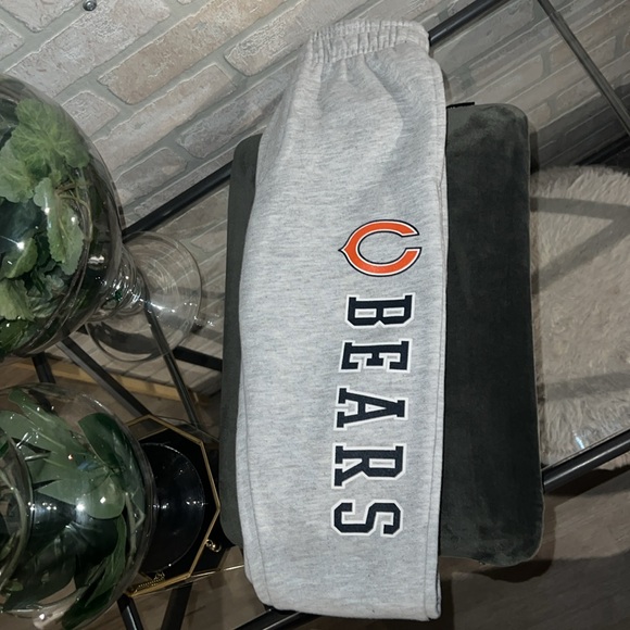 𝙲𝙷𝙸𝙲𝙰𝙶𝙾 𝙱𝙴𝙰𝚁𝚂 𝙿𝚄𝙻𝙻𝙾𝚅𝙴𝚁 𝙷𝙾𝙾𝙳𝙸𝙴 𝙰𝙽𝙳 𝙿𝙰𝙽𝚃 𝚂𝙴𝚃 - Picture 3 of 7